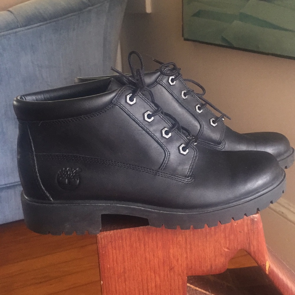 Black Timberlands sz 8.5 women's